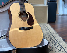 Load image into Gallery viewer, Santa Cruz D Pre-War Dreadnought Acoustic w/OHSC