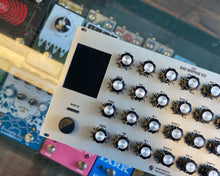 Load image into Gallery viewer, Synthesis Technology E370