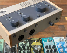 Load image into Gallery viewer, Universal Audio Volt 476