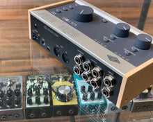 Load image into Gallery viewer, Universal Audio Volt 476