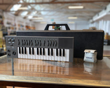 Load image into Gallery viewer, Yamaha CS01 Synthesizer
