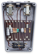 Load image into Gallery viewer, Dazatronyx AC128 Arbitrary Fuzz