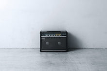 Load image into Gallery viewer, Roland JC-40 Jazz Chorus 40 Watt Twin Speaker Guitar Amplifier