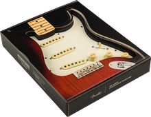 Load image into Gallery viewer, Fender Pre-Wired Strat Pickguard Pure Vintage &#39;59 w/RWRP Midde
