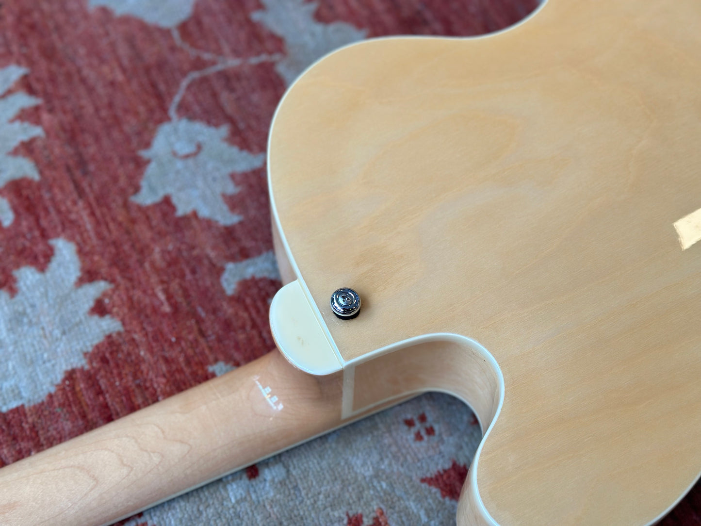 Hagstrom HJ500 Archtop