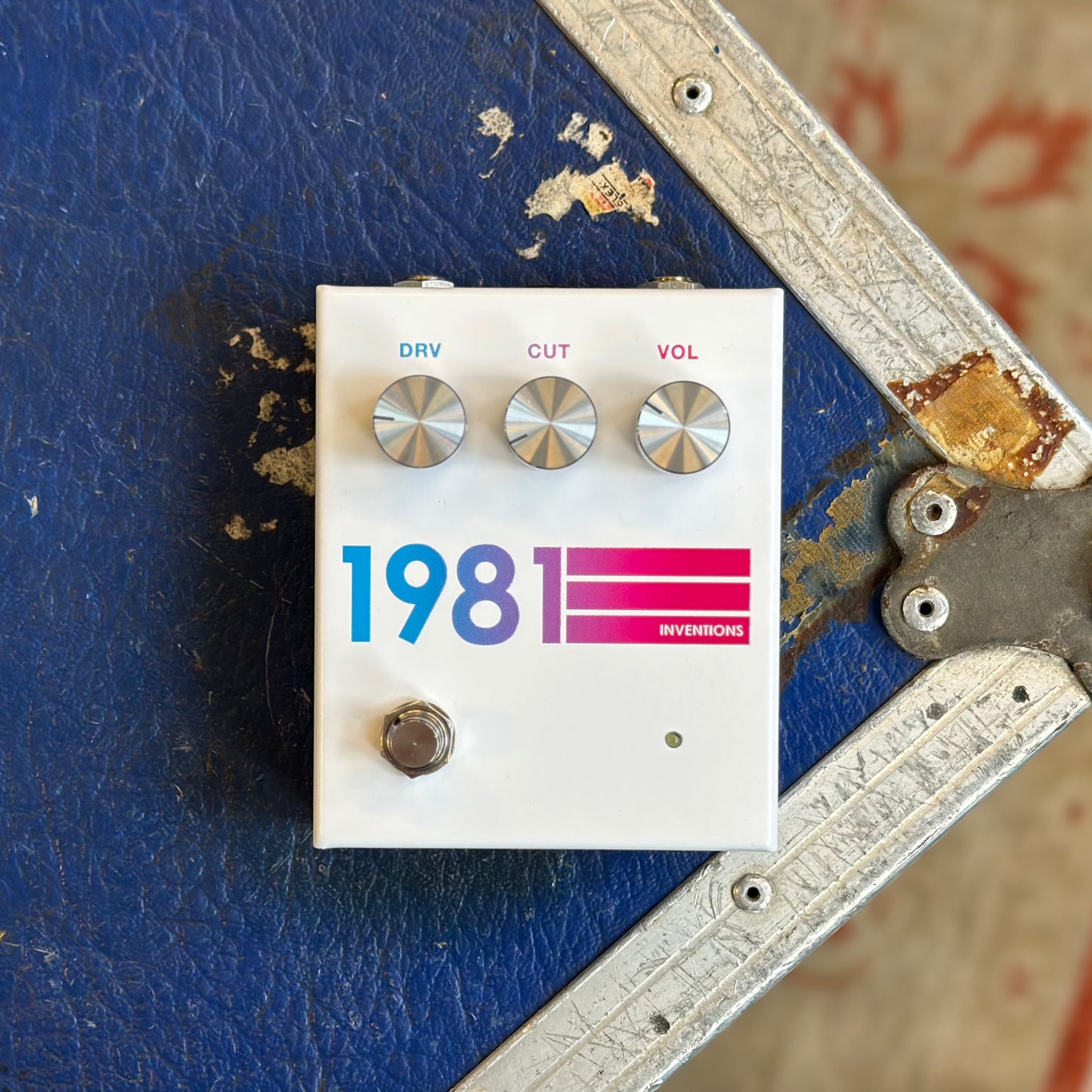 1981 Inventions DRV - Hyperfade (White)