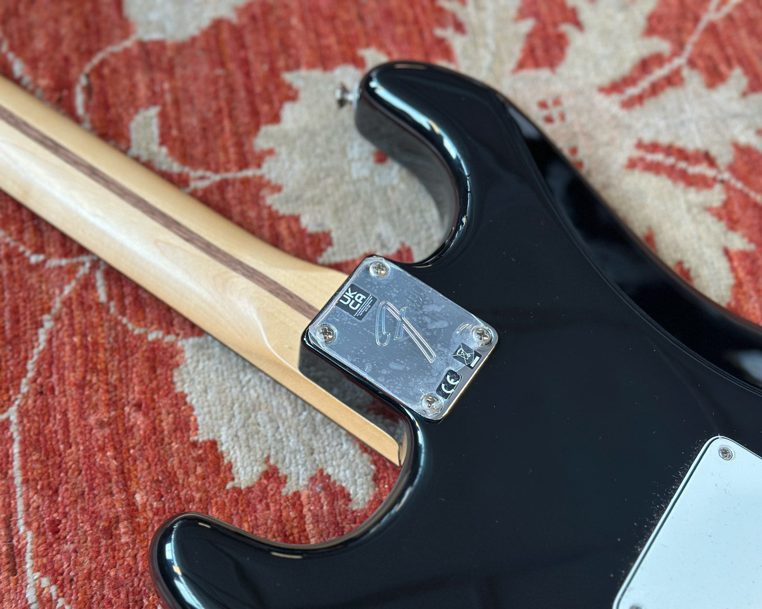 2022 Fender Player Stratocaster SSS - Black – Found Sound
