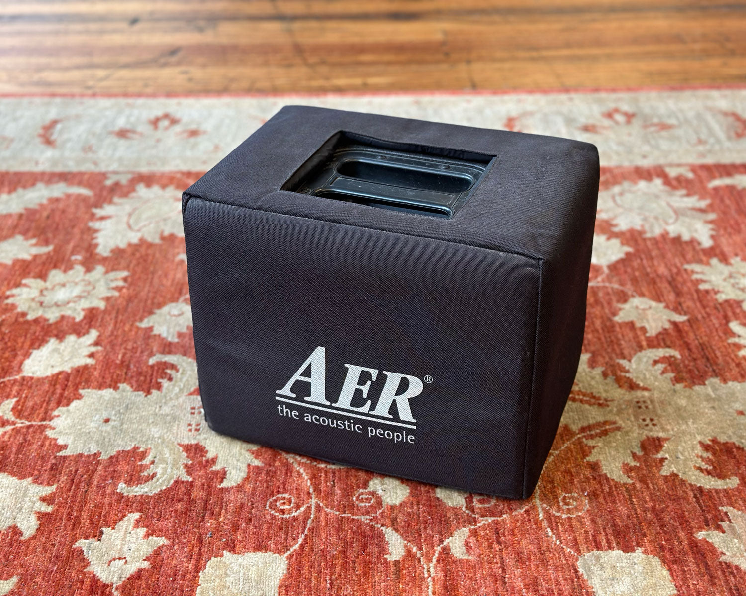 AER Compact 60/2 – Found Sound