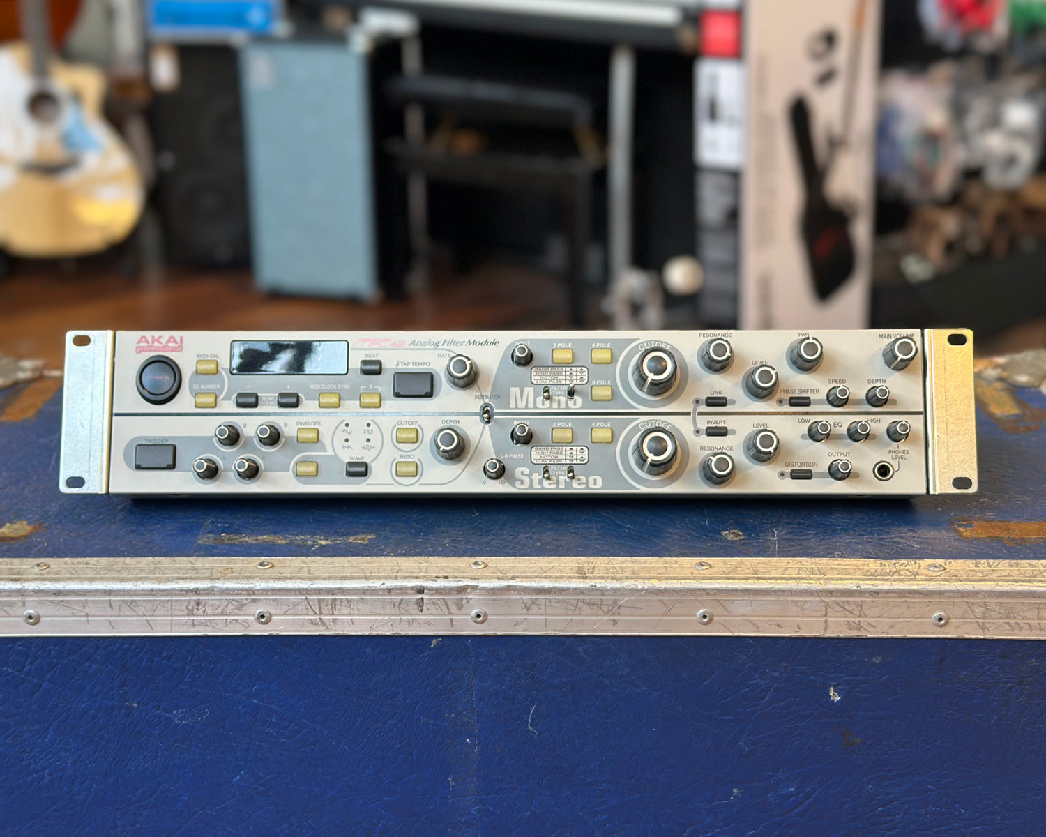 AKAI MFC42 Analog Filter Module – Found Sound