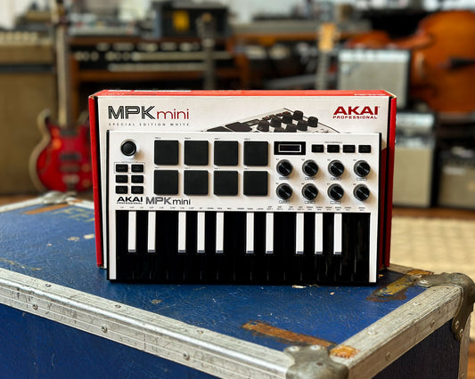AKAI MPK mini Mk3 SE White