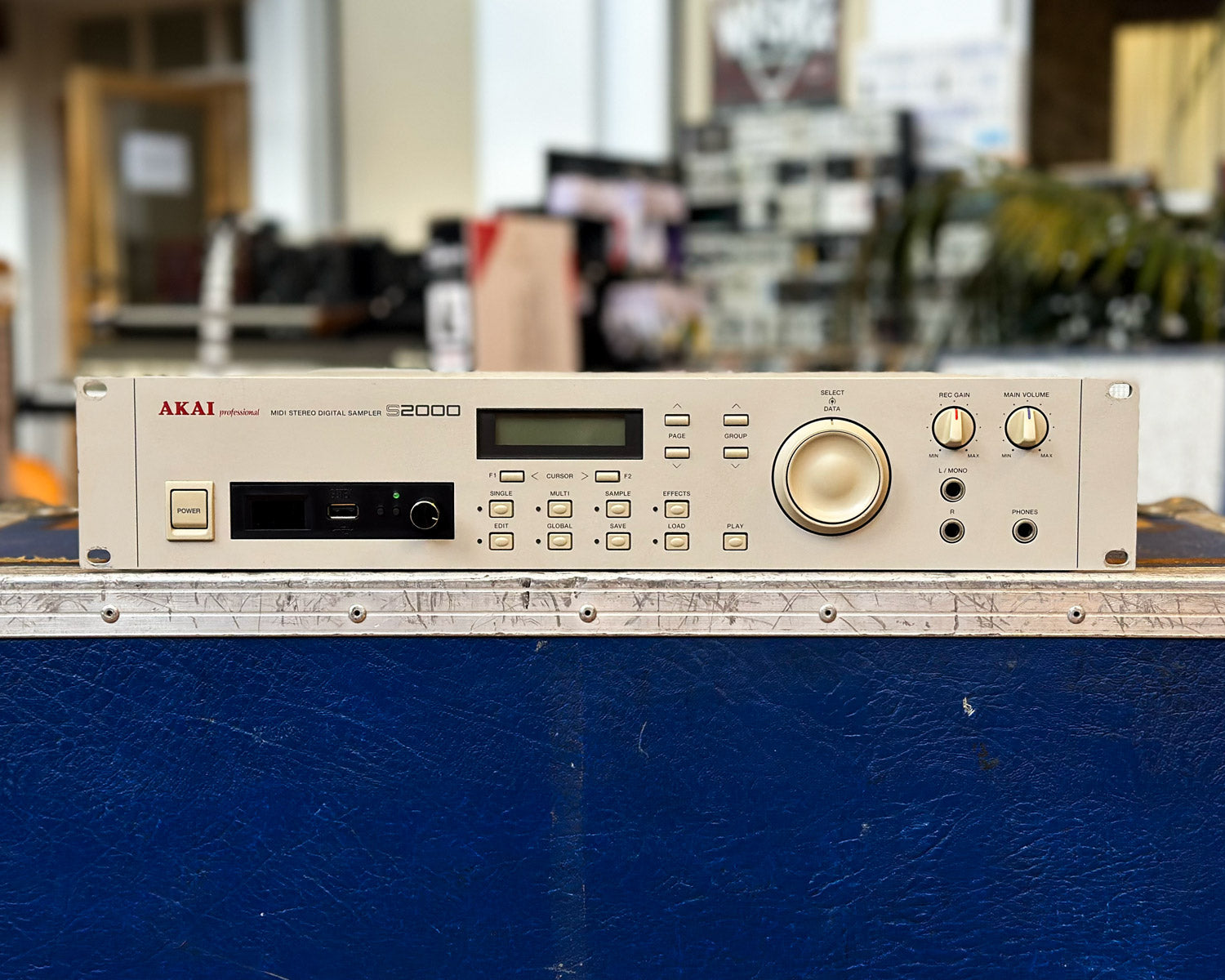 AKAI S2000 Midi Stereo Digital Sampler – Found Sound