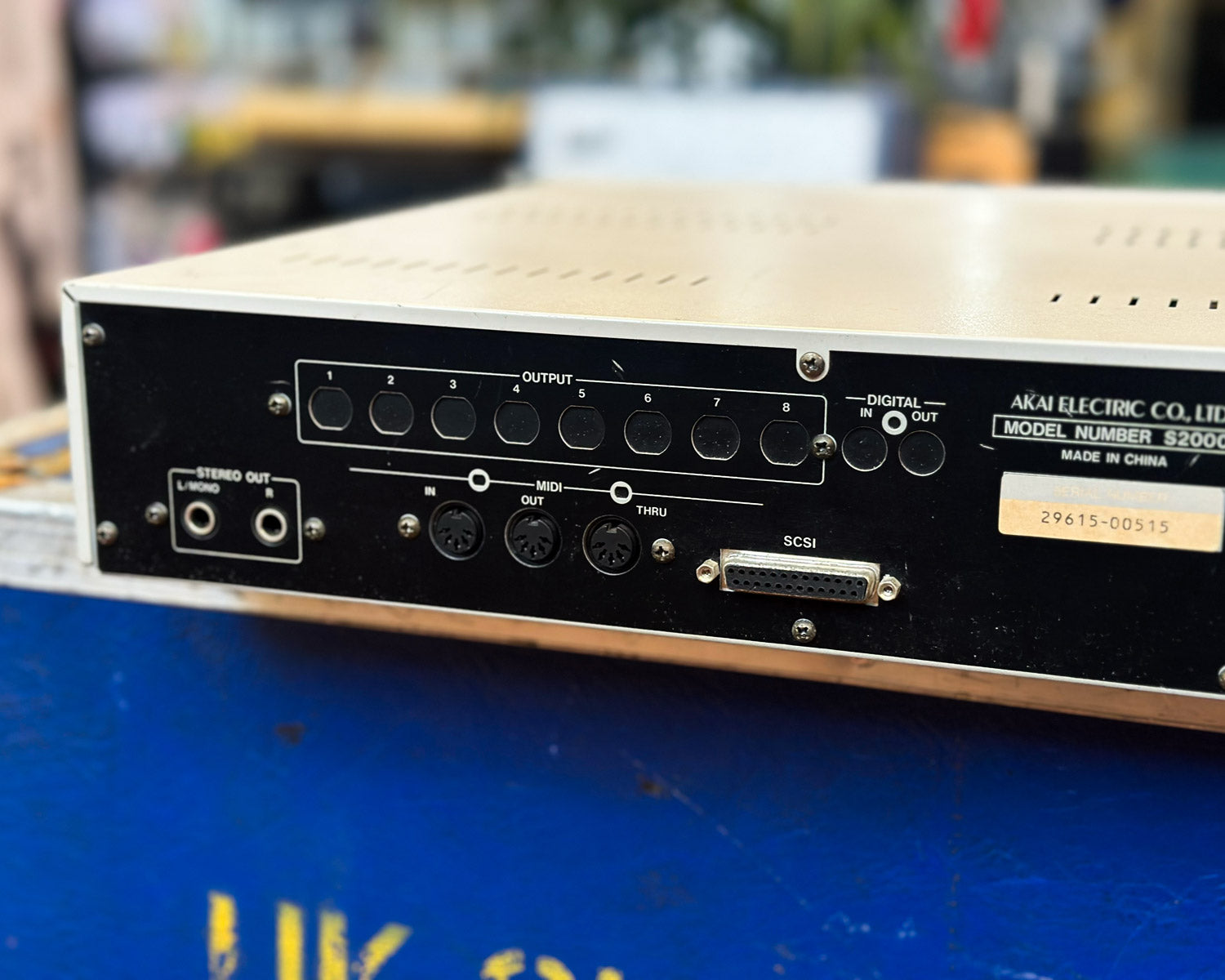 AKAI S2000 Midi Stereo Digital Sampler – Found Sound