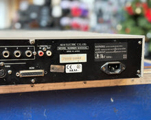Load image into Gallery viewer, AKAI S3000XL 16 Bit Professional Stereo Digital Sampler with USB mod &amp; Backlight upgrade
