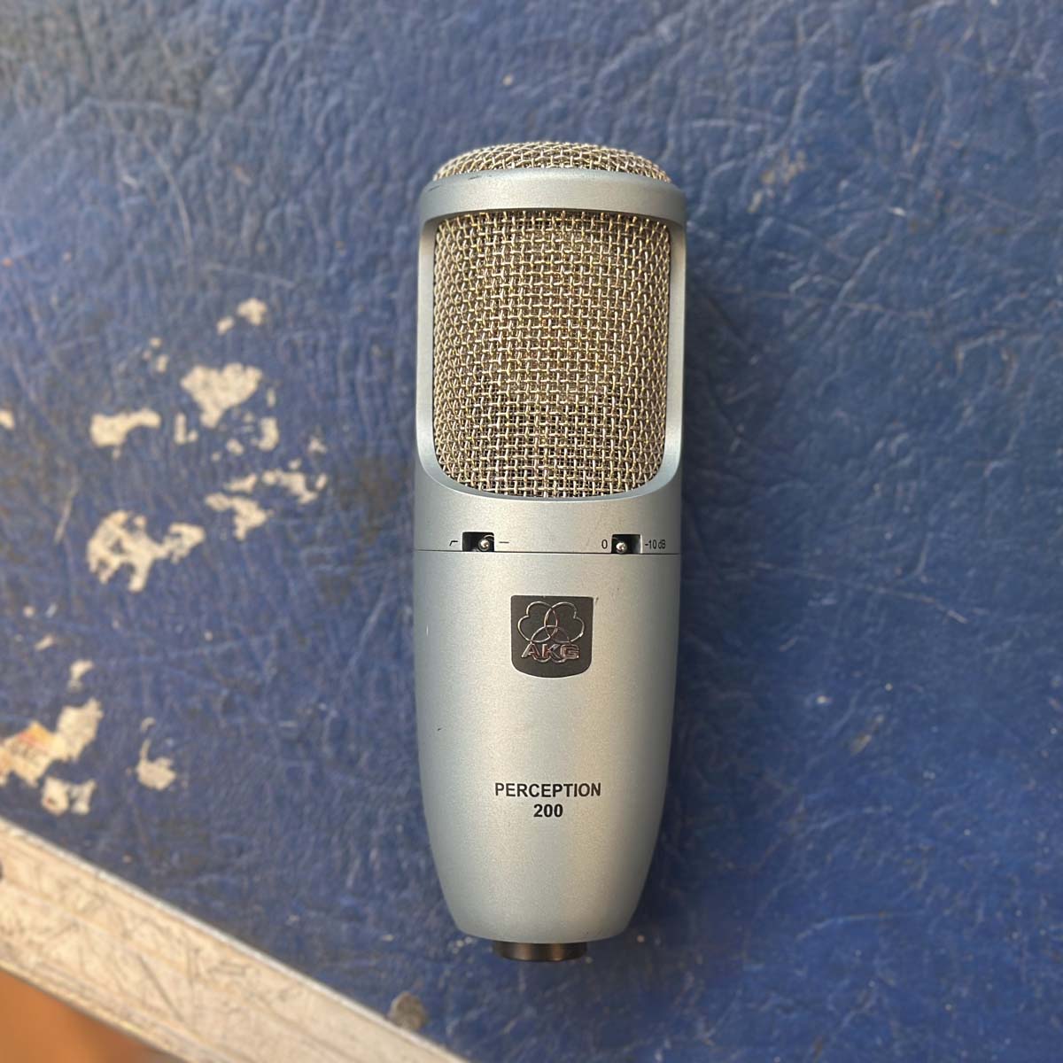AKG Perception 200 Condenser Microphone
