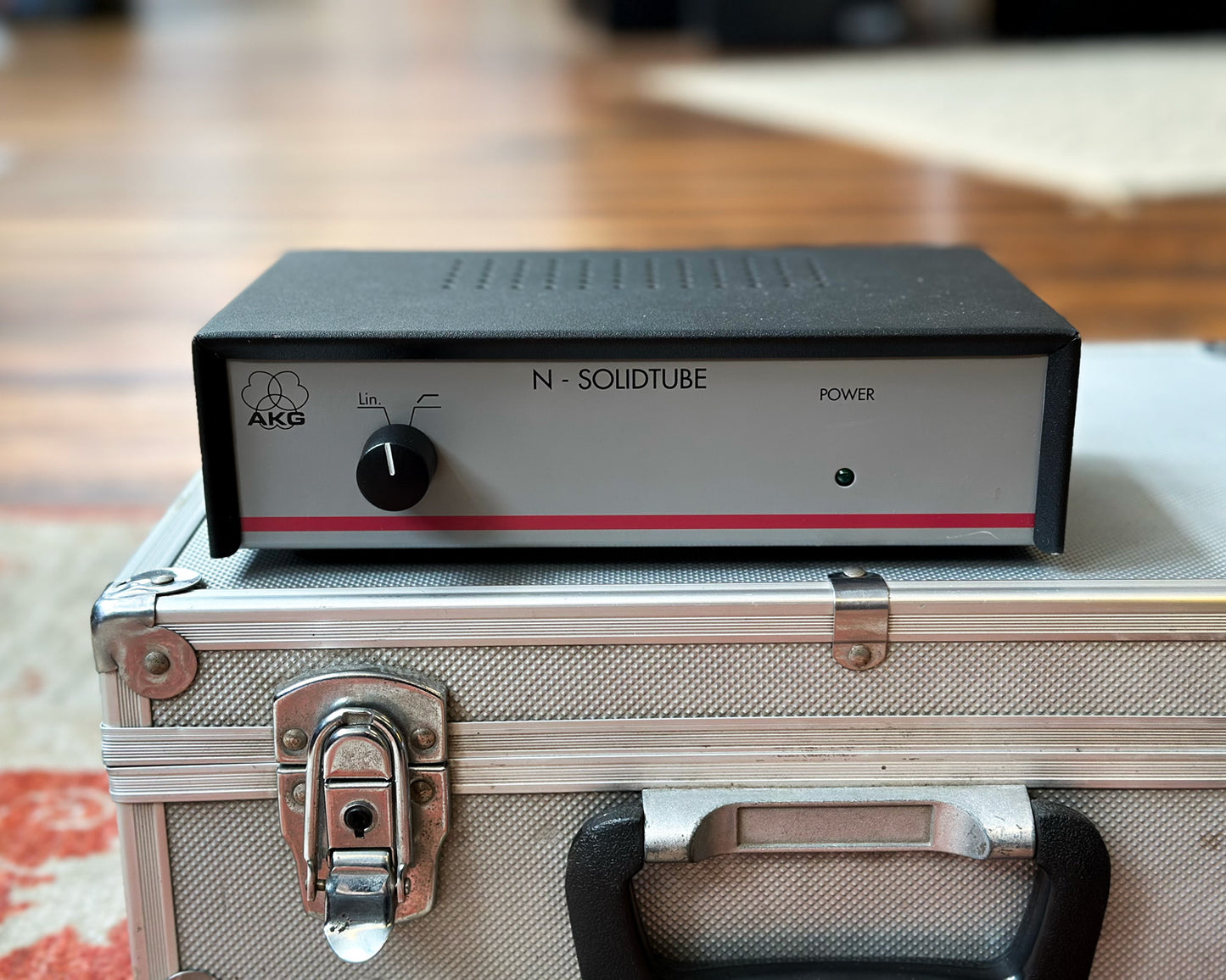 AKG Solidtube Valve Mic w/ Preamp & Hardcase