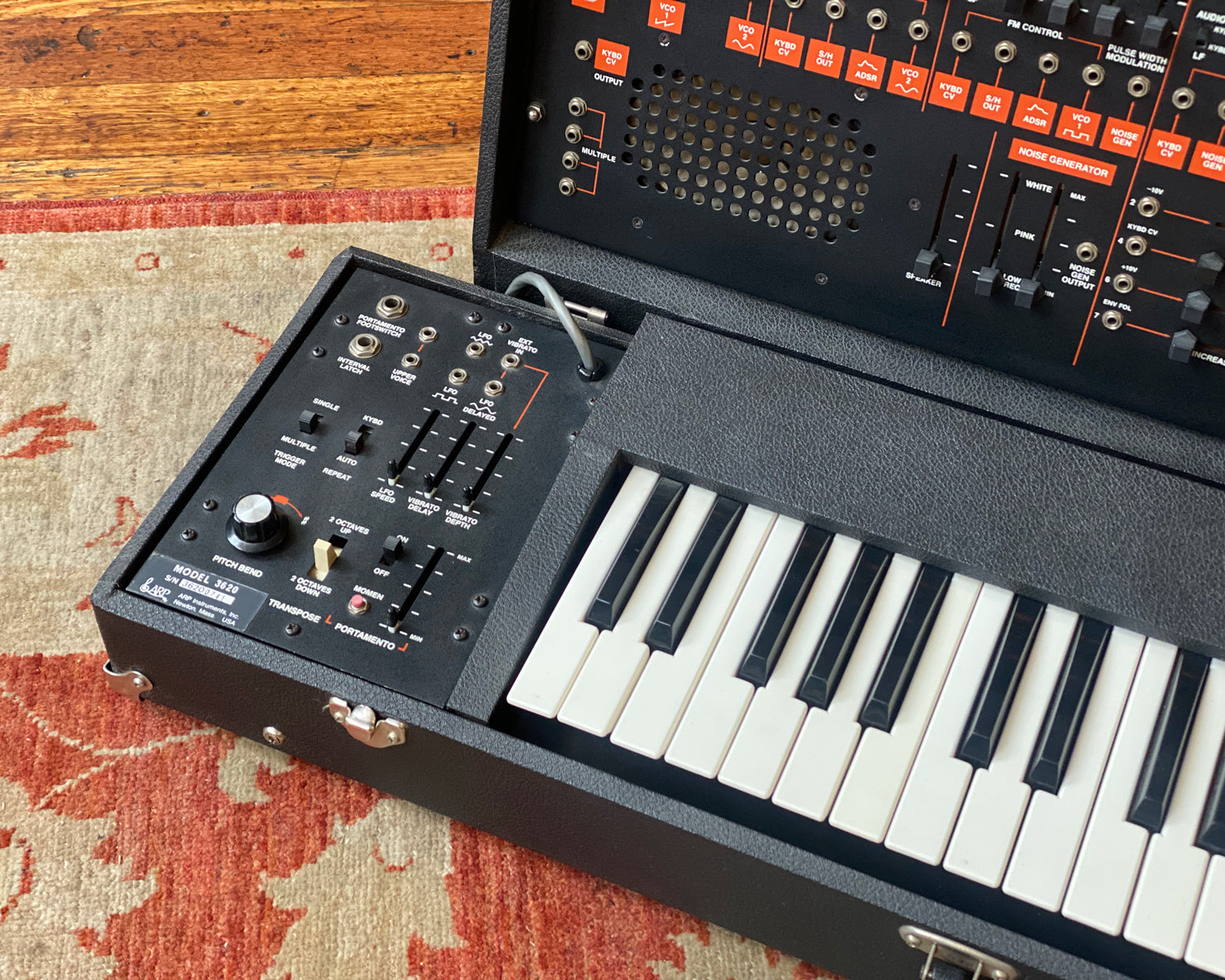 ARP 2600 w/ 3620 Keyboard – Found Sound