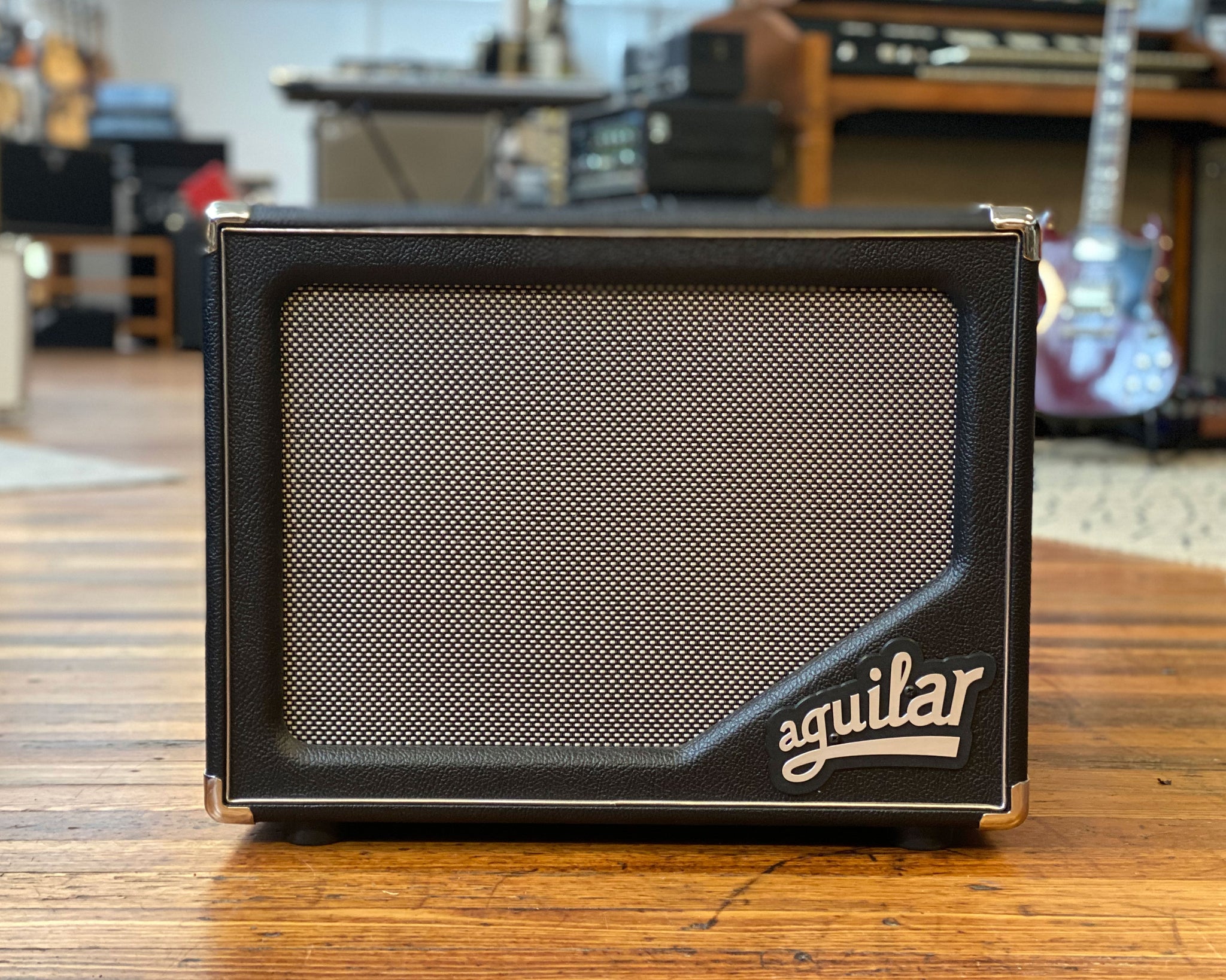 Aguilar SL 112 – Found Sound