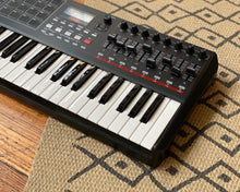 Load image into Gallery viewer, Akai MPK 249
