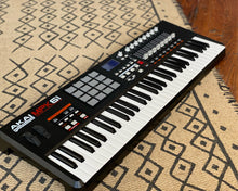 Load image into Gallery viewer, Akai MPK 61
