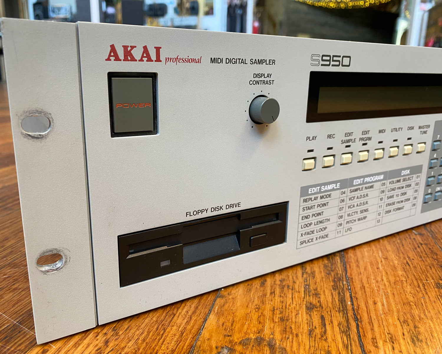 Akai S-950 Digital Sampler – Found Sound