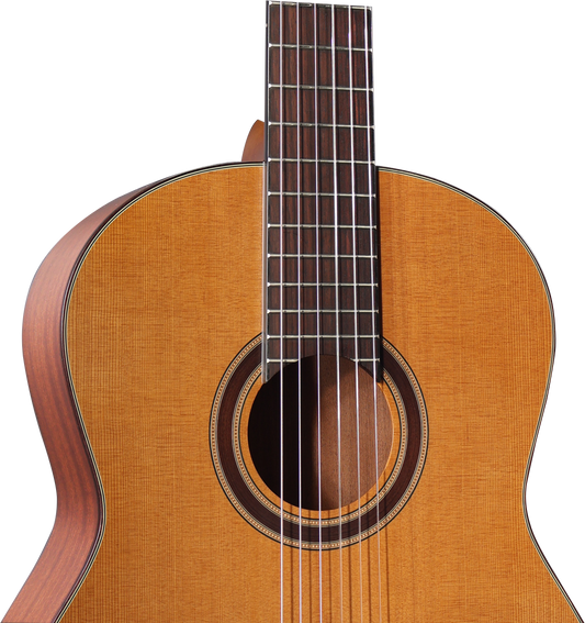 Altura A3M Alumna Series 4/4 Size Solid Top Classical with Gig Bag