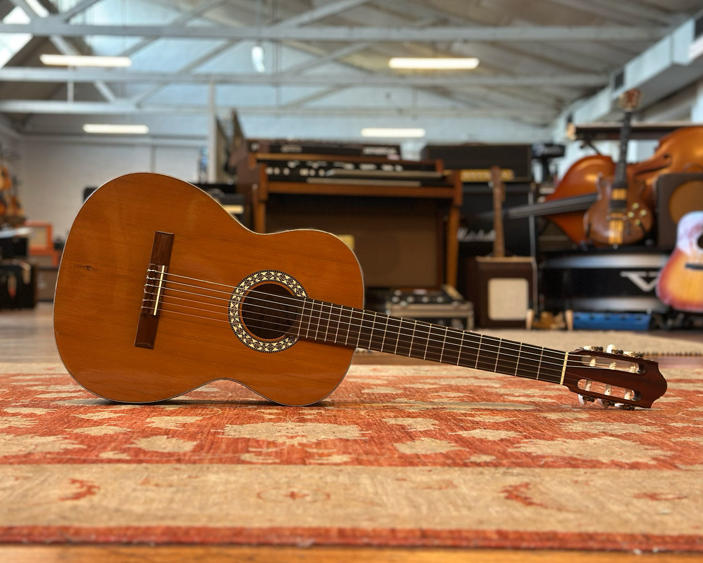 Amada 4735 Classical Guitar