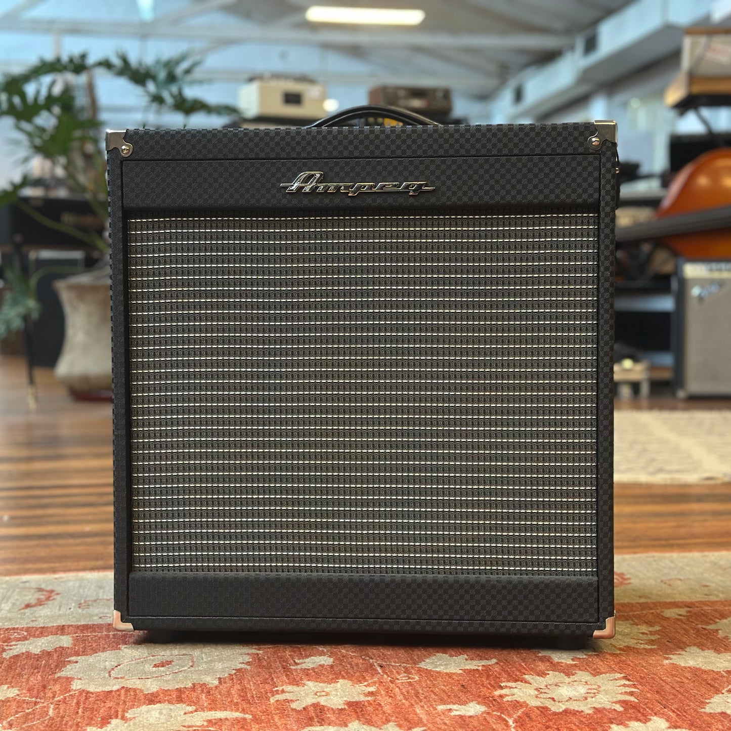 Ampeg PF-115HE 450 Watt 1x15" Bass Cab