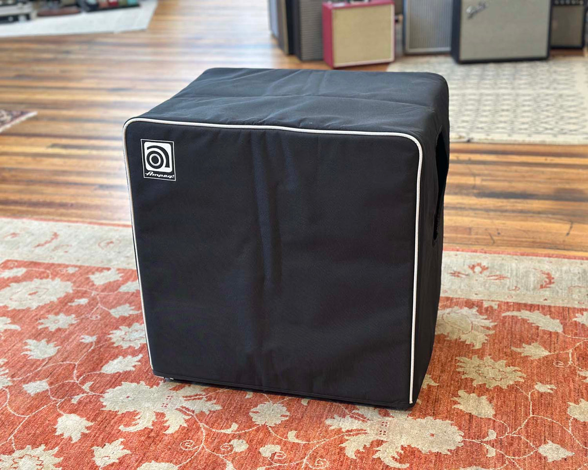 Ampeg PF-115LF 400 Watt 1x15" Portaflex Series Bass Cabinet w/ Cover
