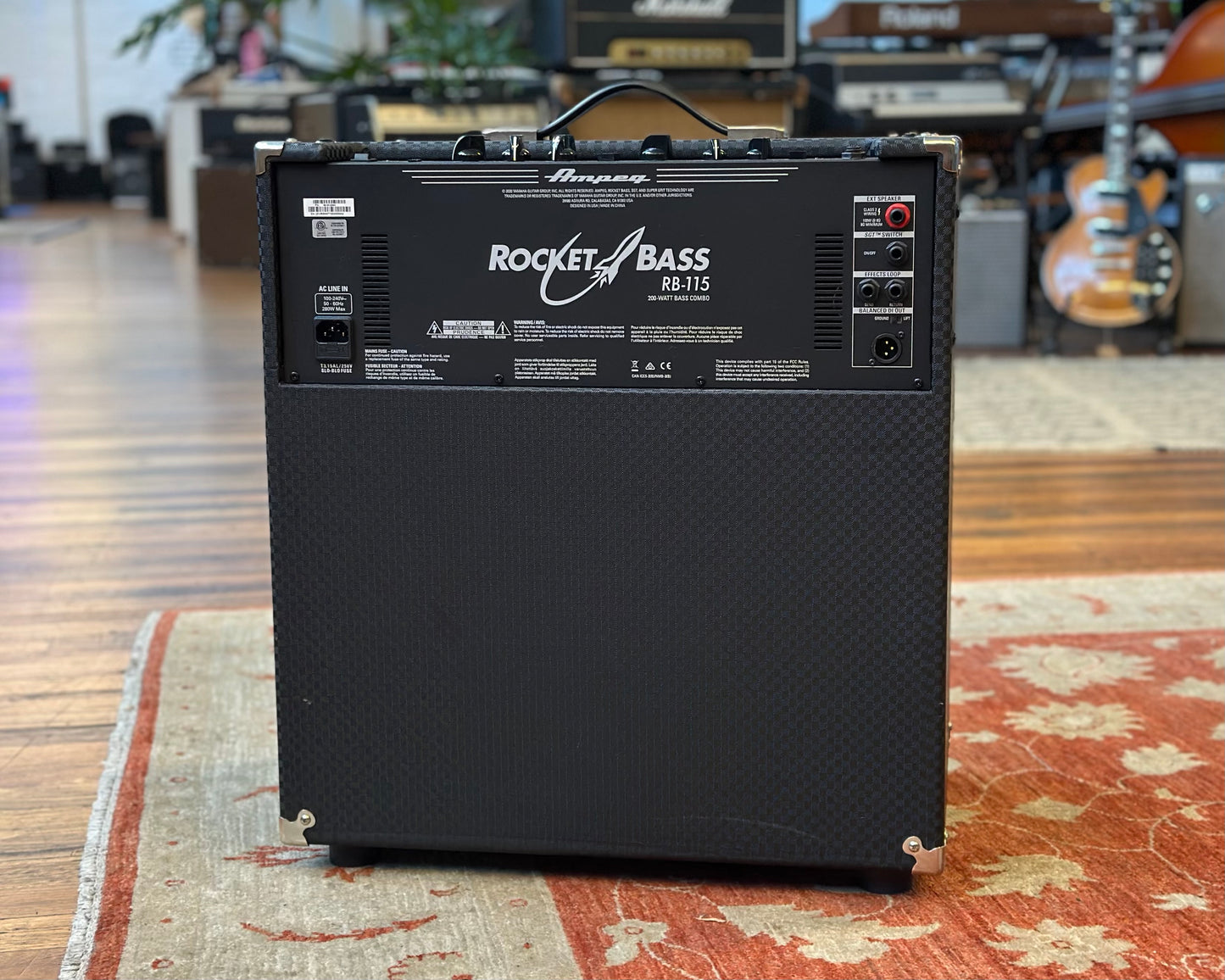 Ampeg Rocket Bass 115 200 Watt Bass Combo