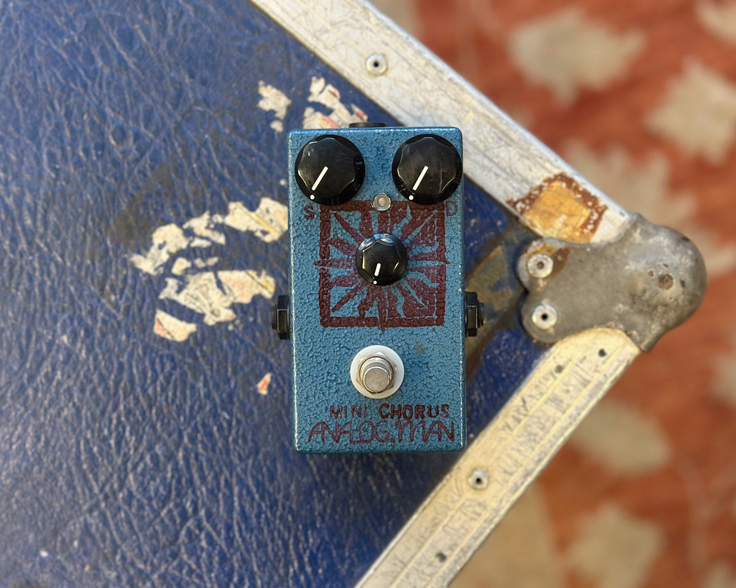 Analog Man Mini Chorus – Found Sound