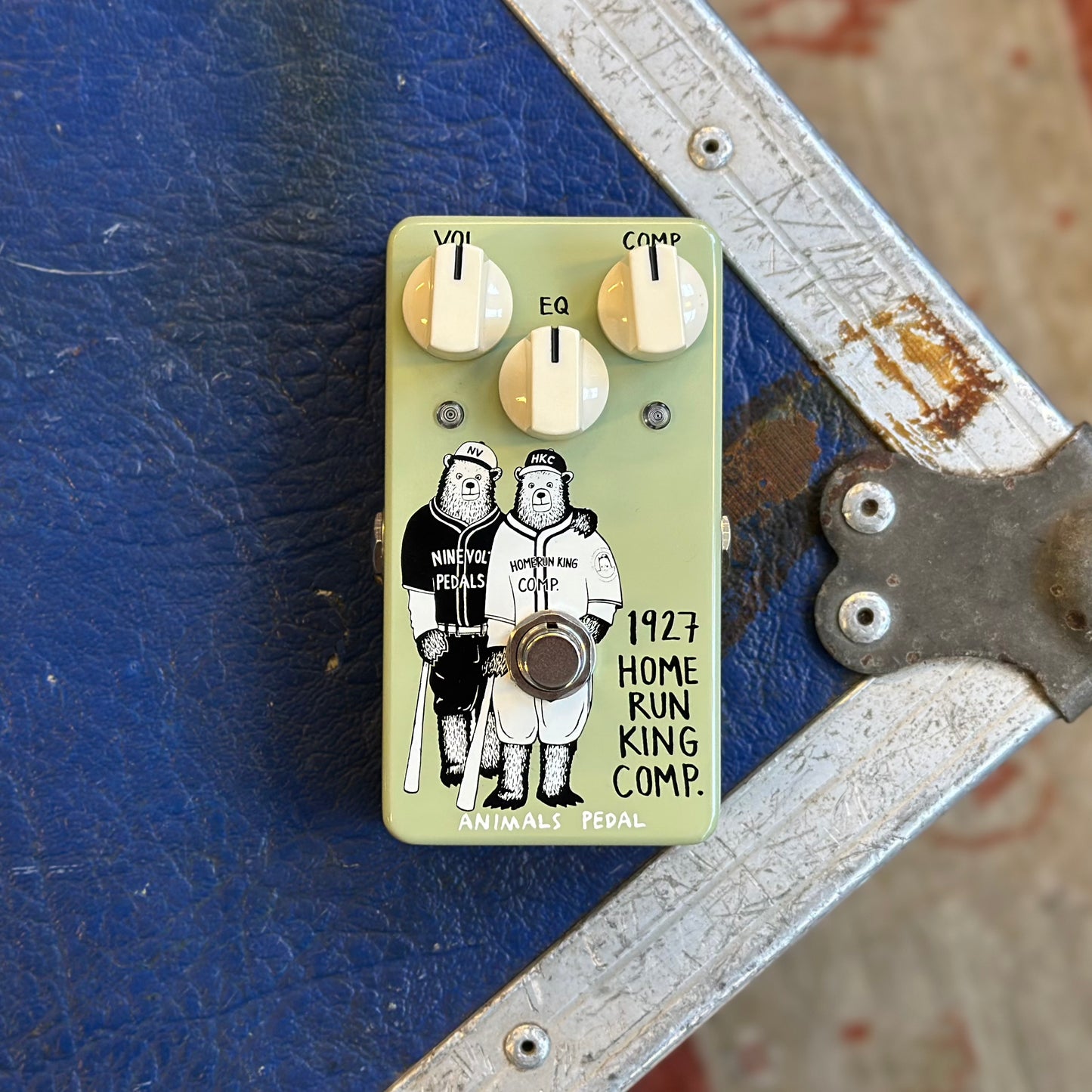 Animals Pedal 1927 Home Run King Compressor