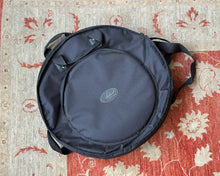 Load image into Gallery viewer, Artist 22&quot; Cymbal Bag
