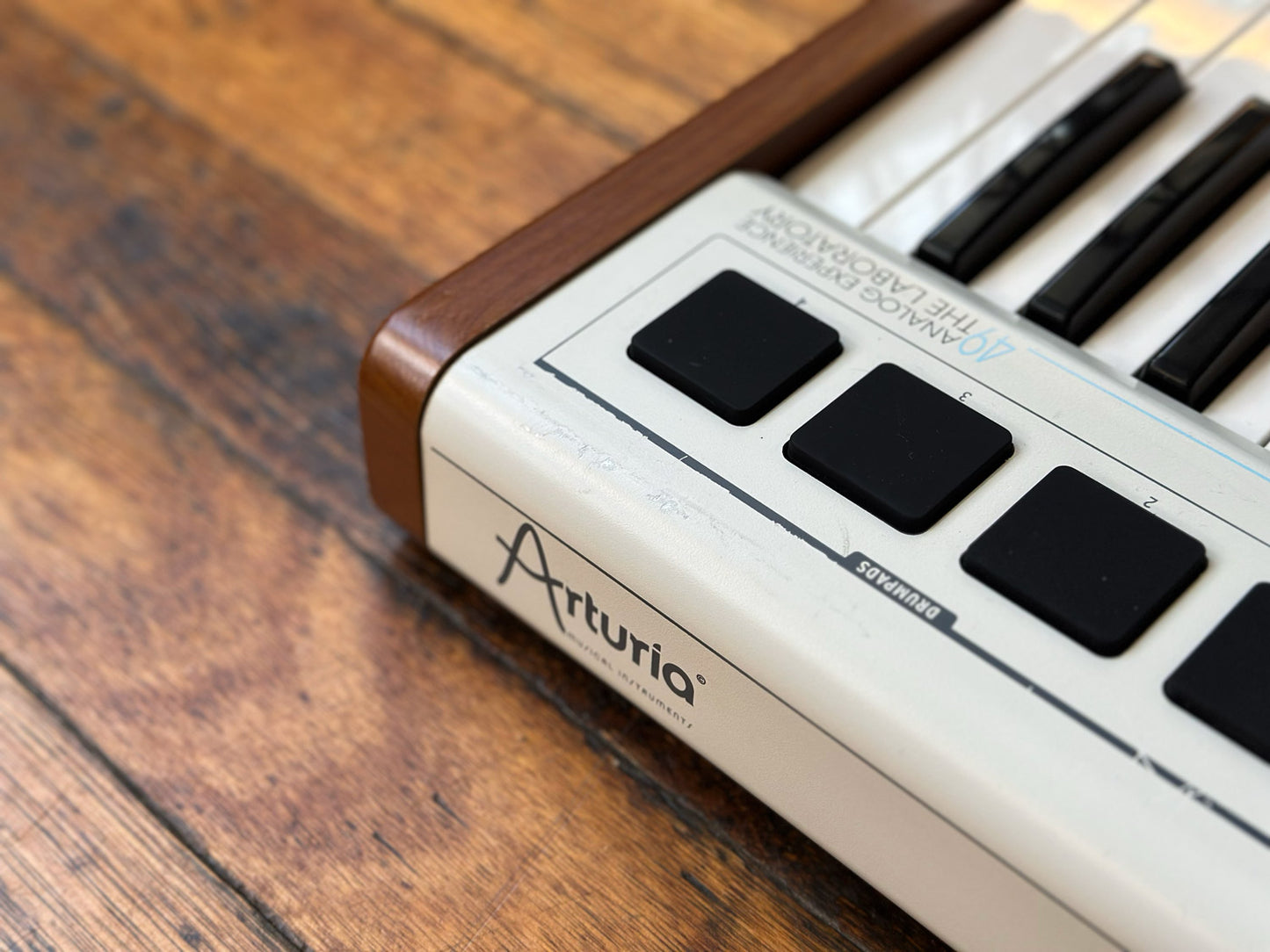 Arturia Analog Experience - The Laboratory 49