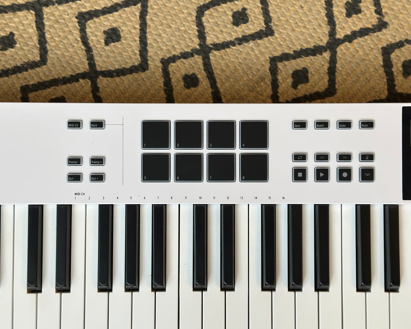 Arturia KeyLab Essential 88 mk3 - White
