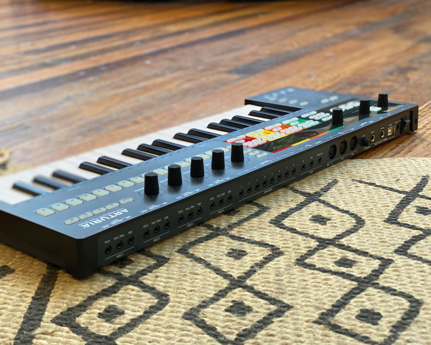 DTM・DAW Arturia Keystep Pro Arturia Arturia Keystep Pro Chroma Controller-keyboard