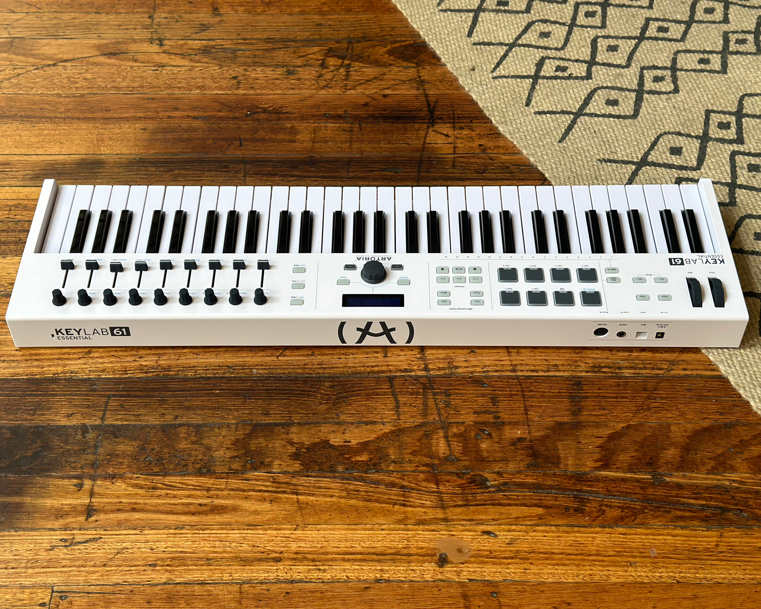 Arturia Keylab Essential Mk2 61 - White – Found Sound