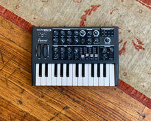 Load image into Gallery viewer, Arturia MicroBrute

