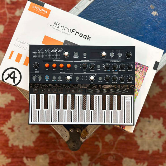 Arturia Microfreak - Hybrid Synthesiser