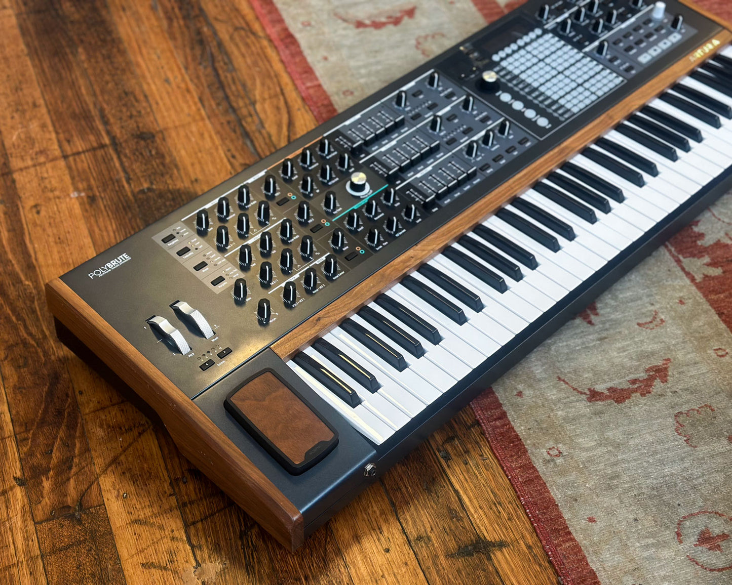 Arturia PolyBrute Morphing Analogue Poly Synth