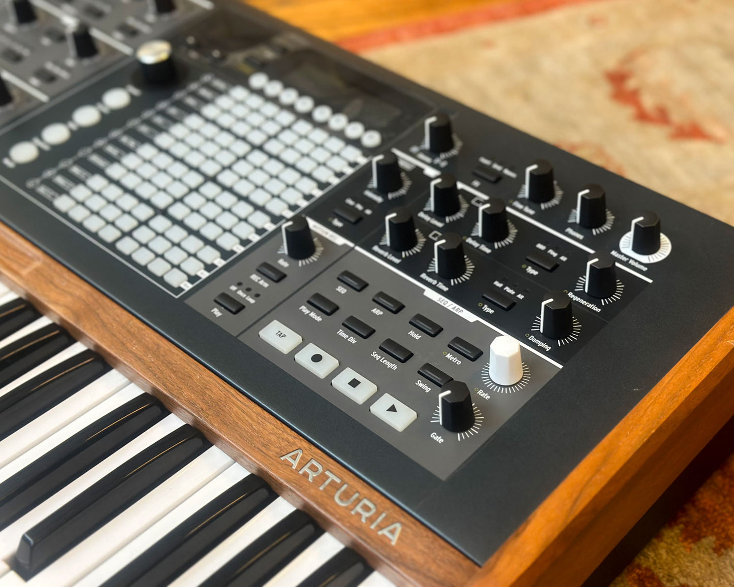 Arturia PolyBrute Morphing Analogue Poly Synth