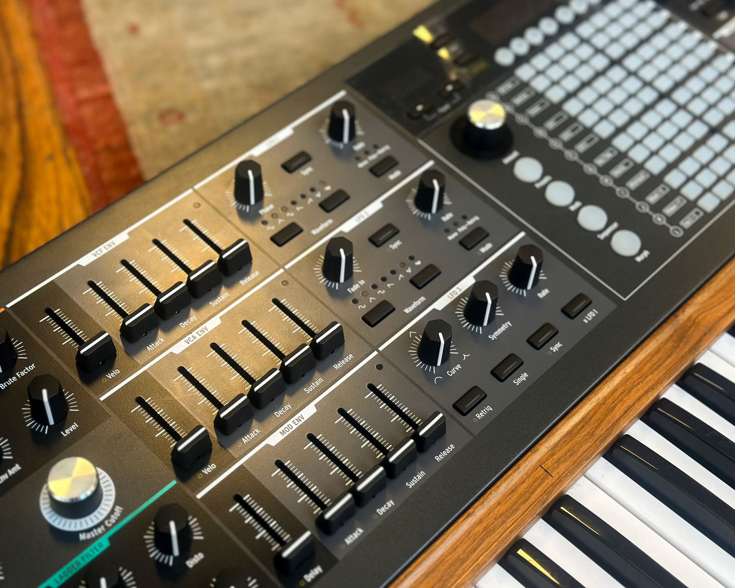 Arturia PolyBrute Morphing Analogue Poly Synth
