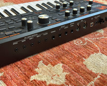 Load image into Gallery viewer, Ashun Sound Machines Hydrasynth Explorer
