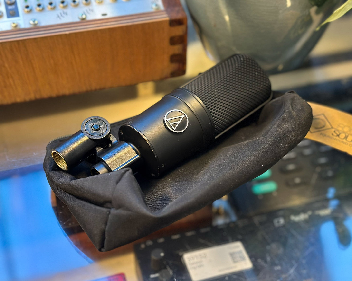 Audio Technica AT4033A Cardioid Condenser Microphone