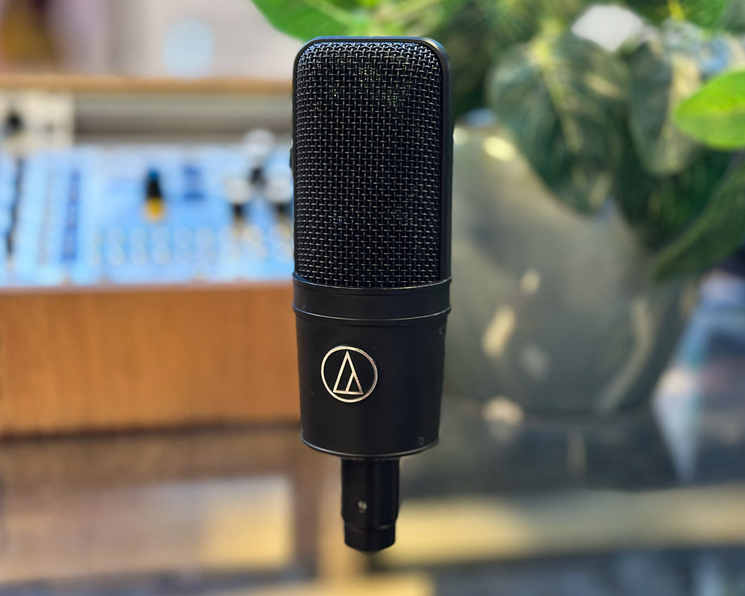 Audio Technica AT4033A Cardioid Condenser Microphone