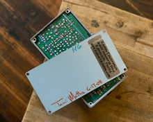 Load image into Gallery viewer, BOSS BD-2 Keeley Modded
