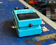 Load image into Gallery viewer, BOSS CE-2 Chorus - Long Dash / Silver Screw
