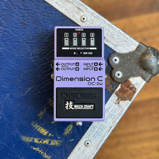 BOSS DC-2w Dimension C