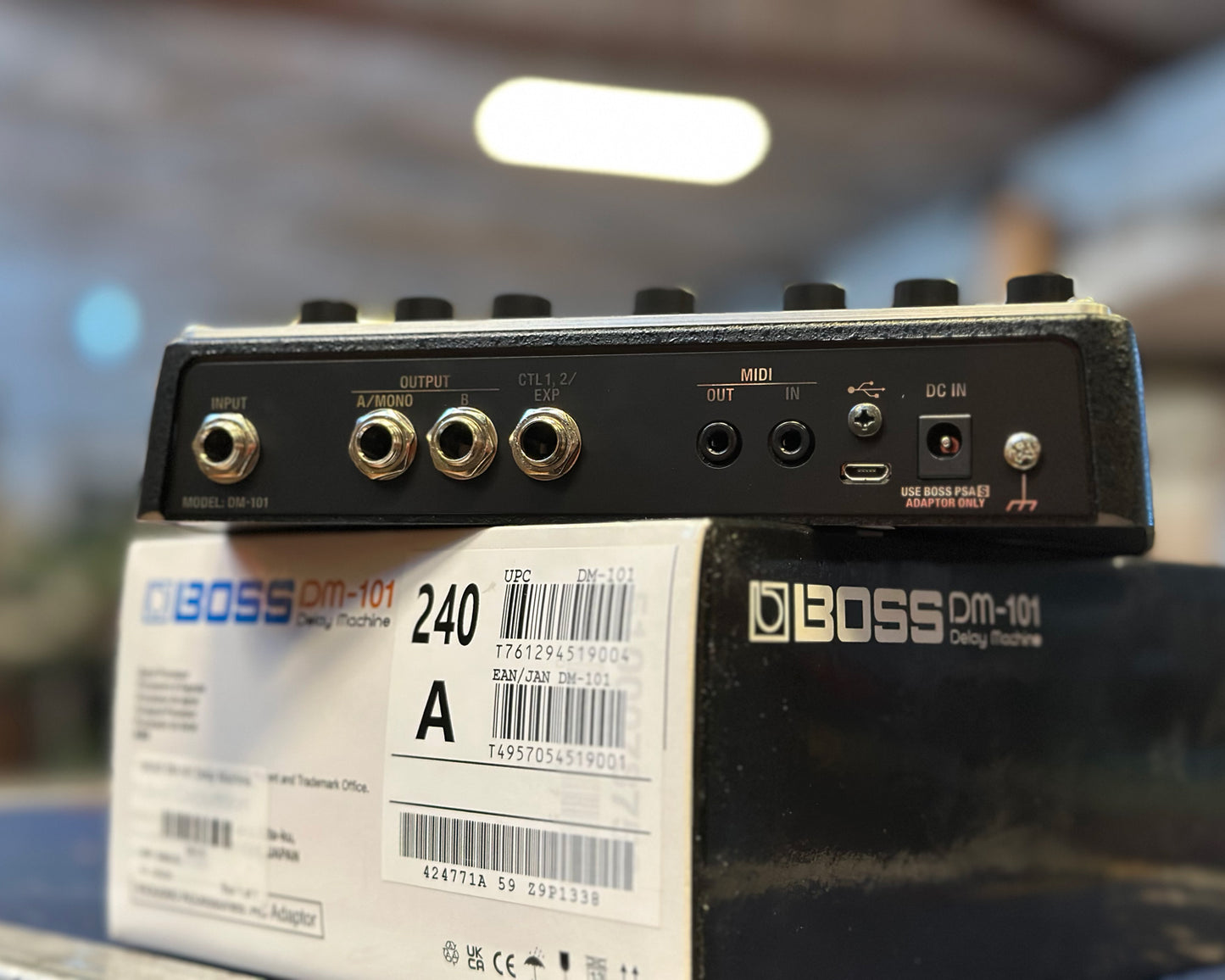 BOSS DM-101