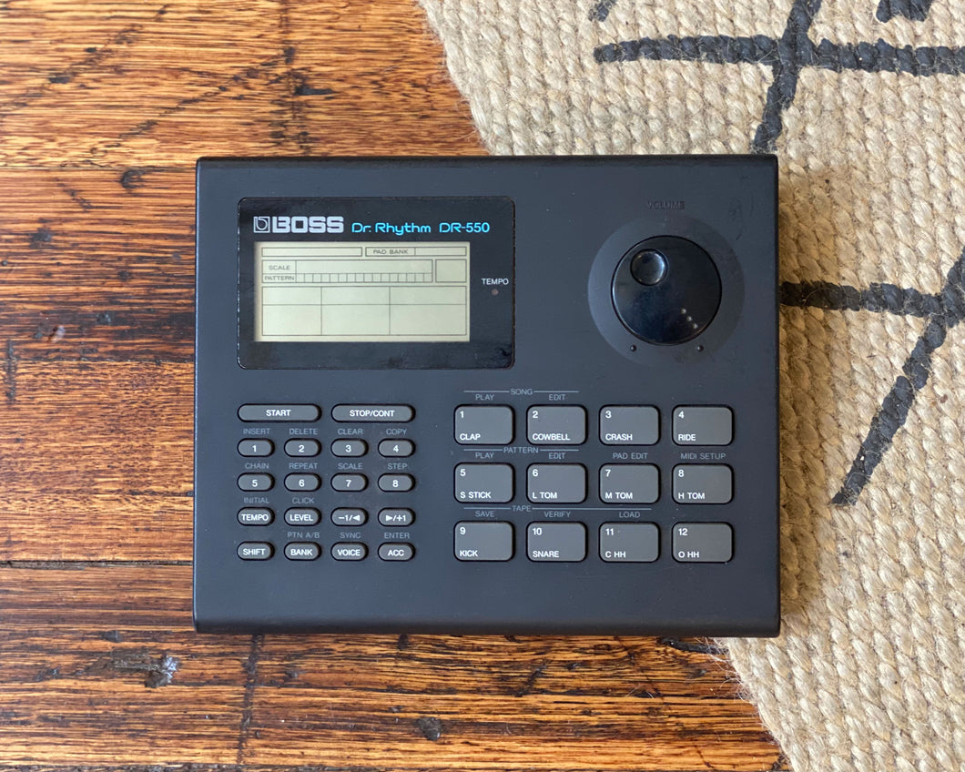 BOSS DR-550