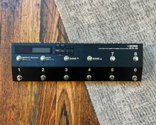 Load image into Gallery viewer, BOSS ES-8 Effects Switching System
